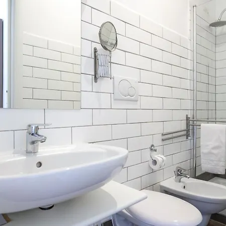 Pensionat Le Di Tevere 4*